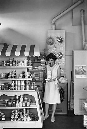 Photo: Jackie in a grocery store in Georgetown, 1959 Archival Pigment Print #1547