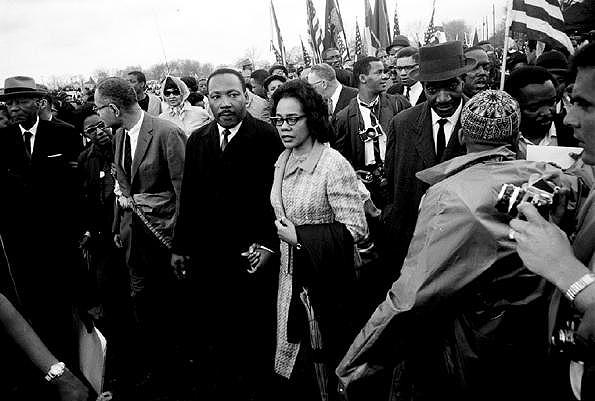 Photo: Martin Luther King and Coretta, Selma March, 1965 Gelatin Silver print #1842