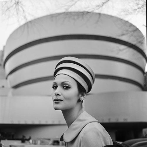 Tony Vaccaro Guggenheim Hat, New York, 1960<br/>