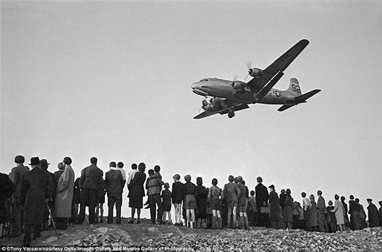 A C-54 plane during the Berlin Airlift, Germany, 1949<br/>
