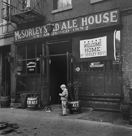 Photo: McSorleys, New York, 1945 Gelatin Silver print #2366