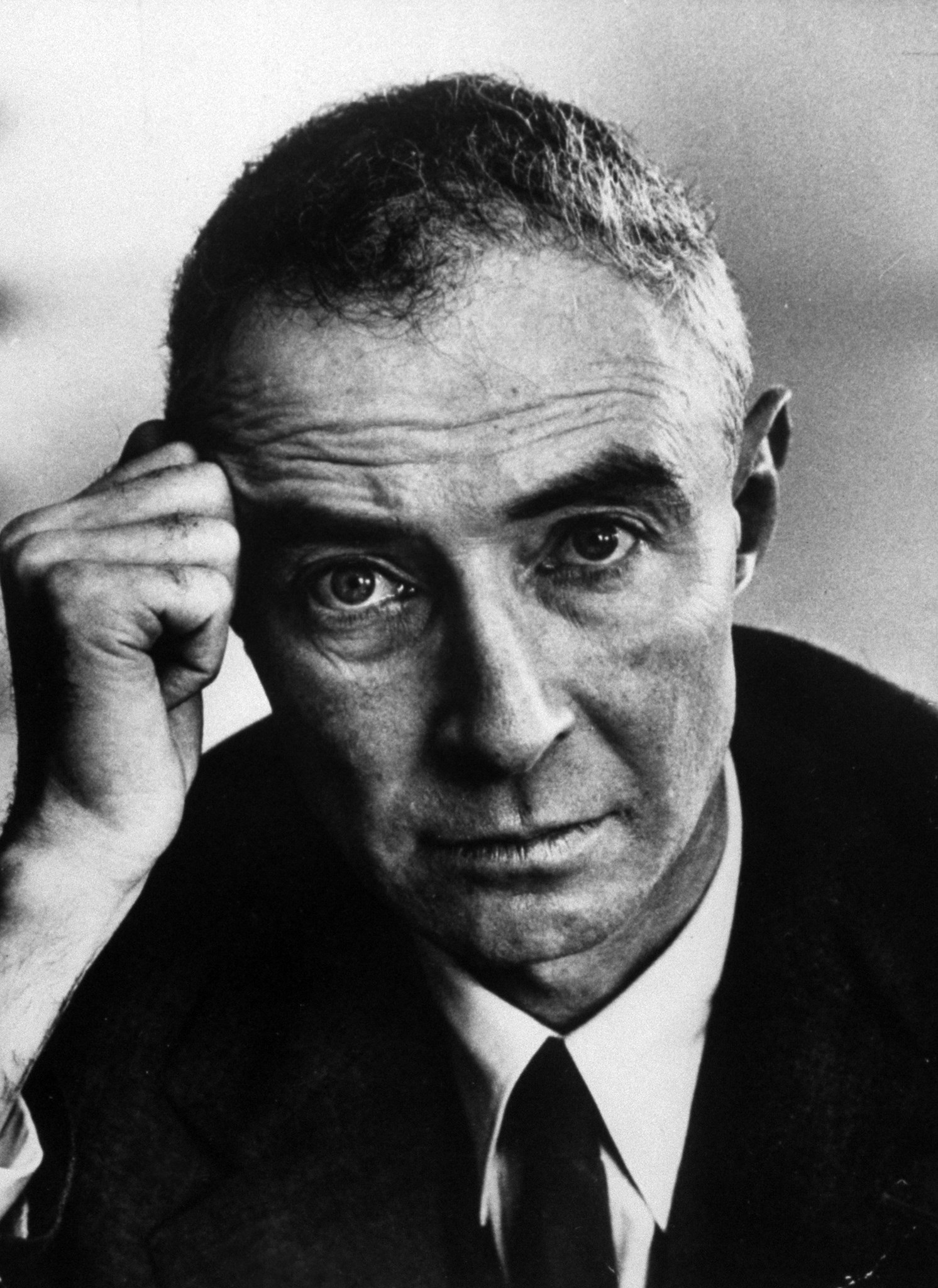 J. Robert Oppenheimer, 1954