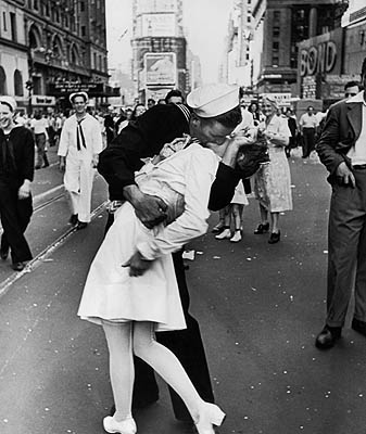 V-J Day in Times Square, New York, August 14, 1945 (Time Inc)