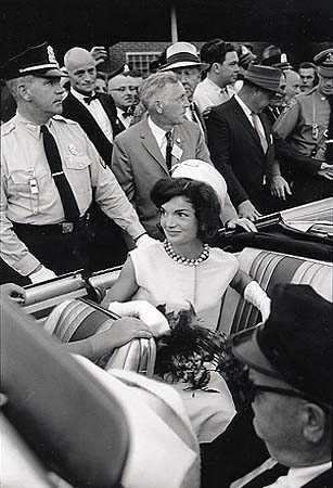 Jacqueline Kennedy, Hyannisport, 1960
