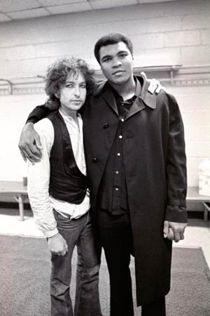 Bob Dylan and Muhammad Ali In Dressing Room For Night Of The Hurricane