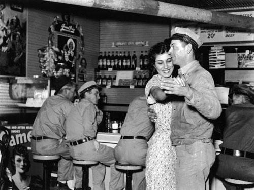 Dancing at Rosie's Cafe, Texas, 1937 Gelatin Silver print