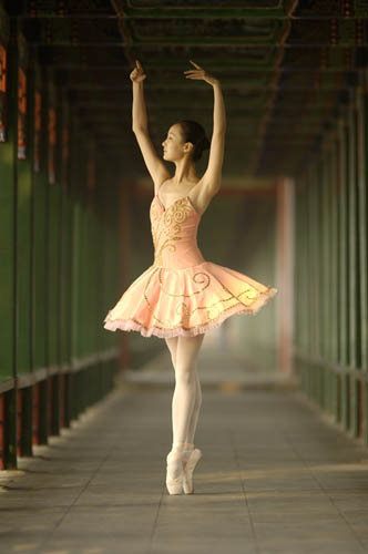 Ballerina Summer Palace, Beijing