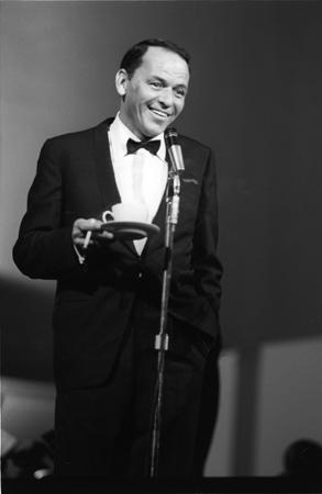 Photo: Frank Sinatra, New York, 1963 Gelatin Silver print #1688