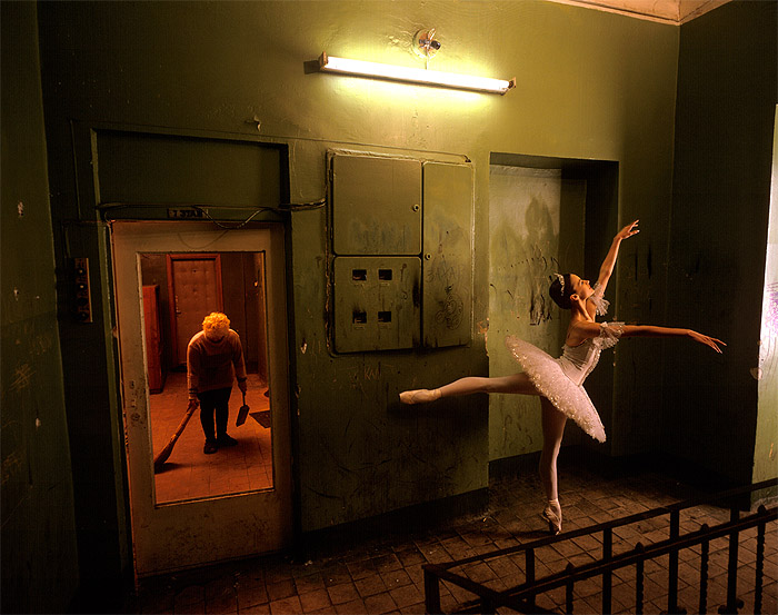Bolshoi Ballerina Tenement, Downtown Moscow, 1997