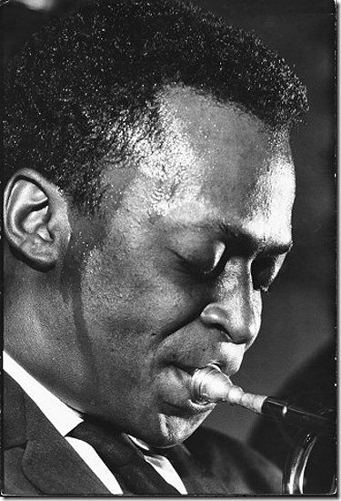 Robert W. Kelly - Miles Davis performing, CafÃ© Bohemia, New York, 1958