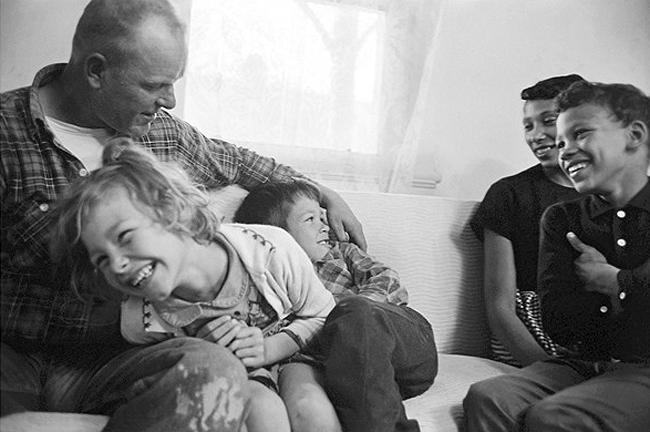 Photo: The Lovings at home, 1965 Archival Pigment Print #2044