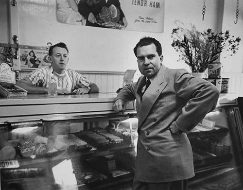 Richard Nixon at the counter, Los Angeles 1950 Gelatin Silver print