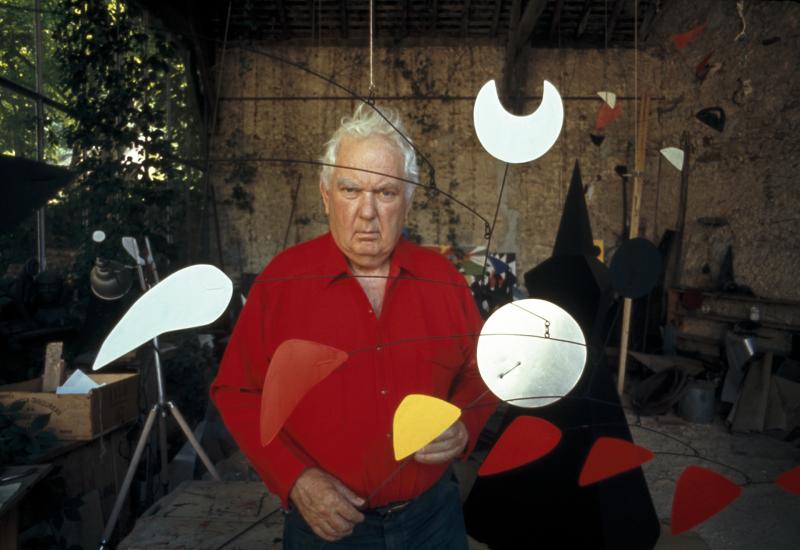 Photo: Alexander Calder, France, 1967  #2474