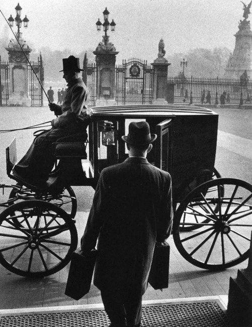 Photo:  The Queen’s Messenger leaving Buckingham Palace with dispatches for the Foreign Office, 1954  #2647
