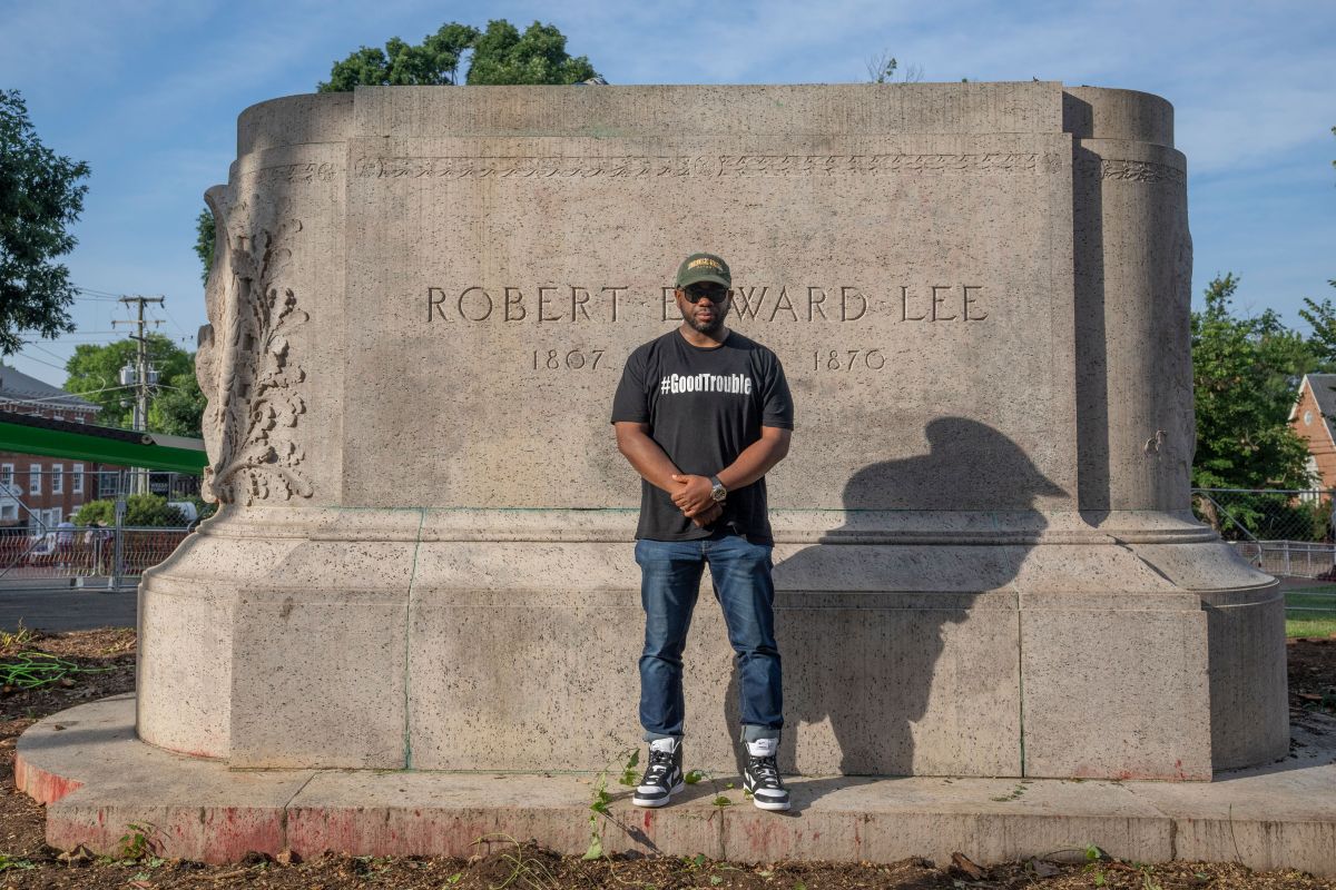 Sanjay Suchak: Monuments