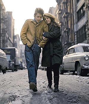 Photo: Bob Dylan and Suze Rotolo, New York, 1963 Chromogenic print #607